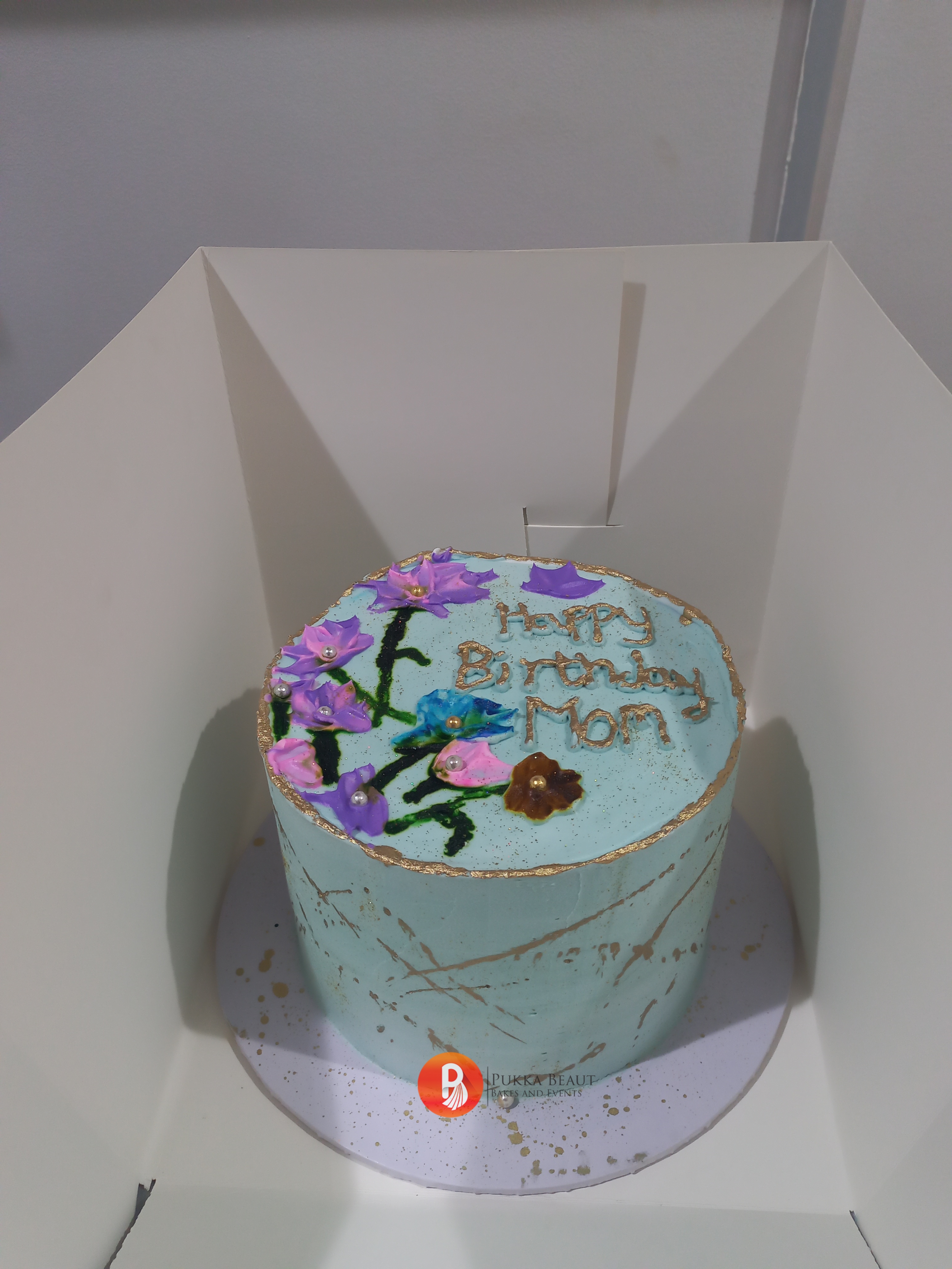 Floral birthday cake by Pukka Beaut